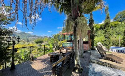 Country house with view of Peñol in Guatapé