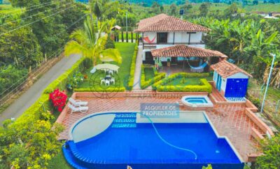 Espectacular Villa con Piscina