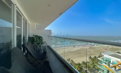 Penthouse de 4 Habitaciones Con un jacuzzi y vista al mar